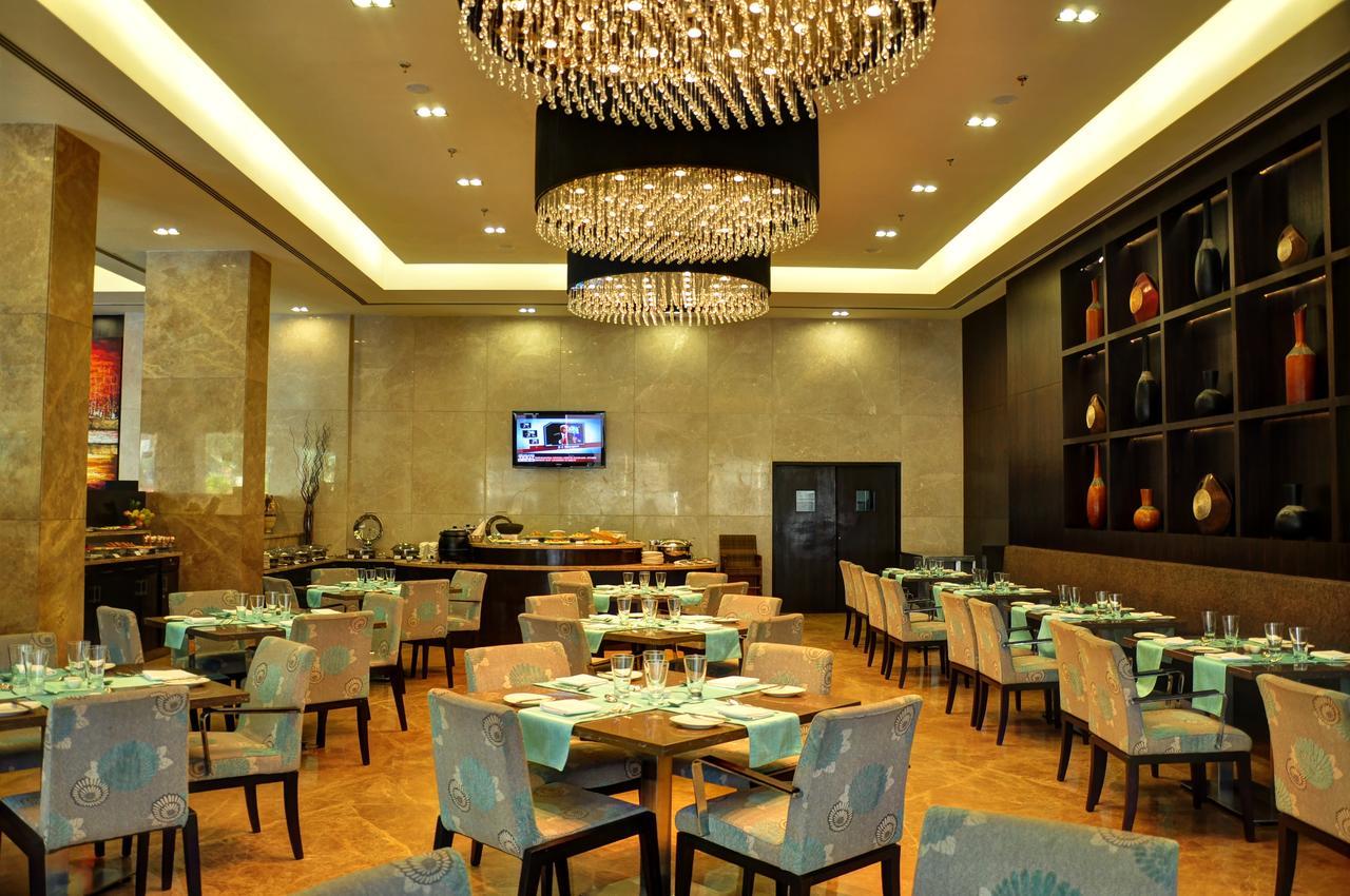 Manasarovar - The Fern Hyderabad Exterior photo