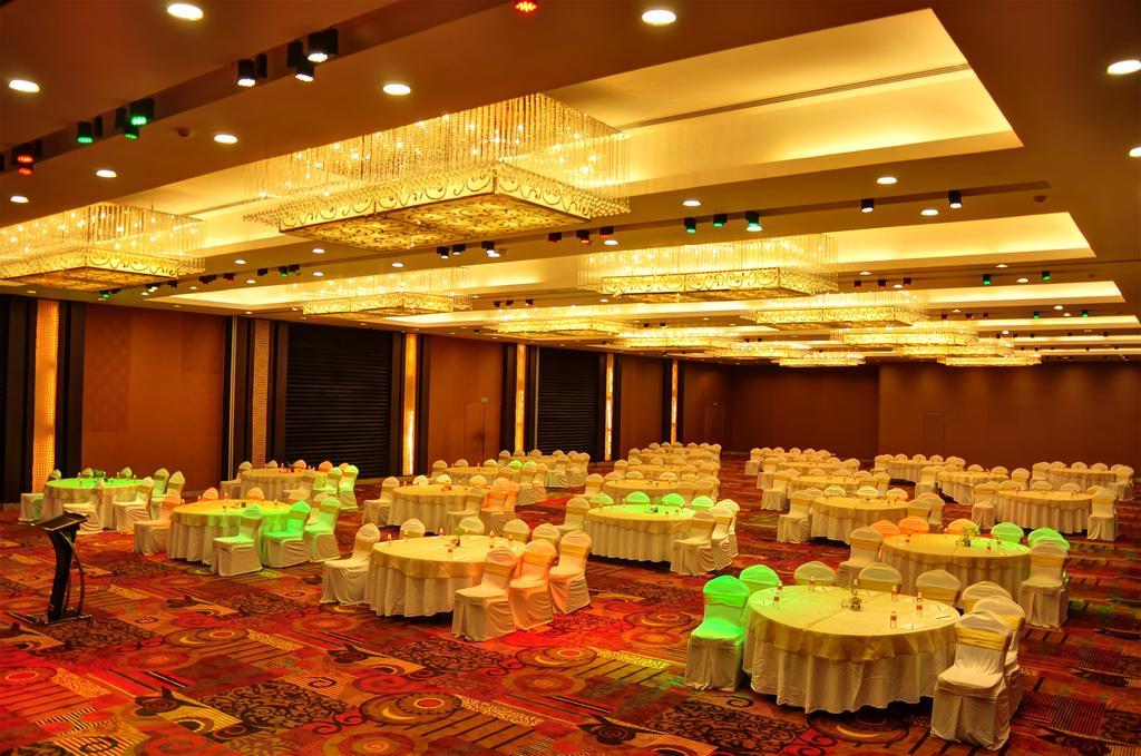 Manasarovar - The Fern Hyderabad Exterior photo